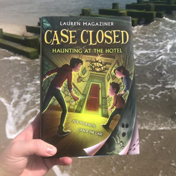 Case Closed (4 book series)(8 - 12 years) by Lauren Magaziner