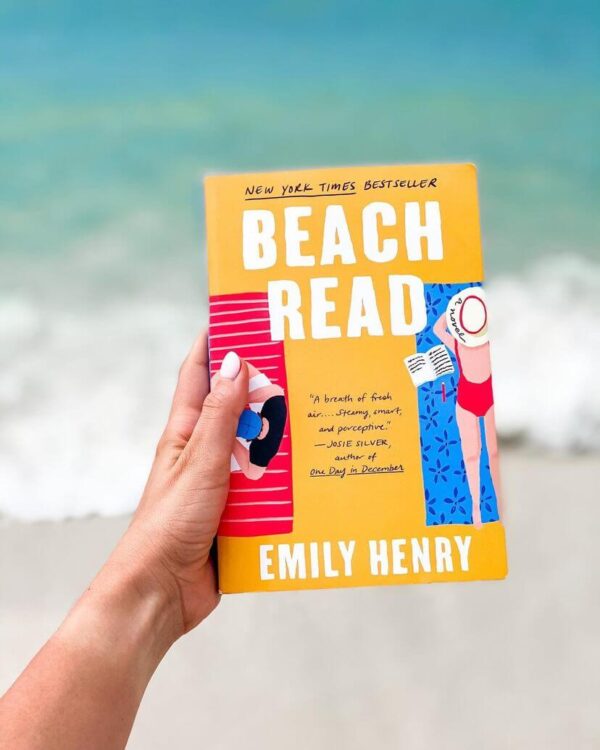Beach Read by Emily Henry